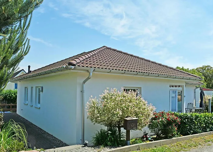 2-Raum-Ferienwohnung Mit Terrasse In Ruhiger Lage!