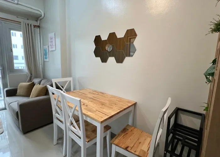 Urbanease Living At Charm Residences Near Sta Lucia Mall And Robinsons Mall
