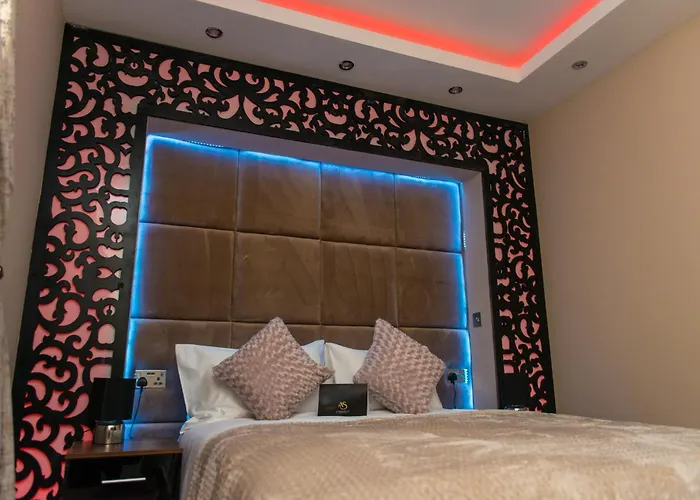 Velmora Suites