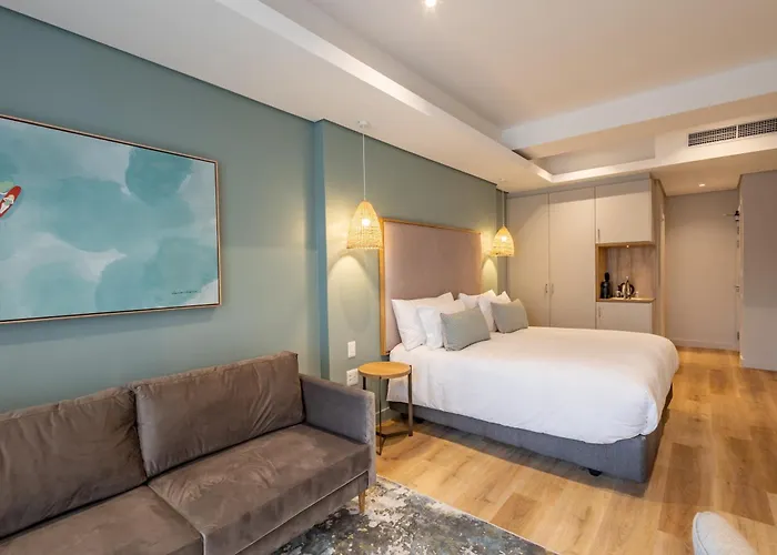 Plett Quarter Hotel - Lion Roars Hotels & Lodges