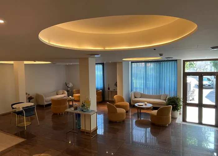 Hotel Eden