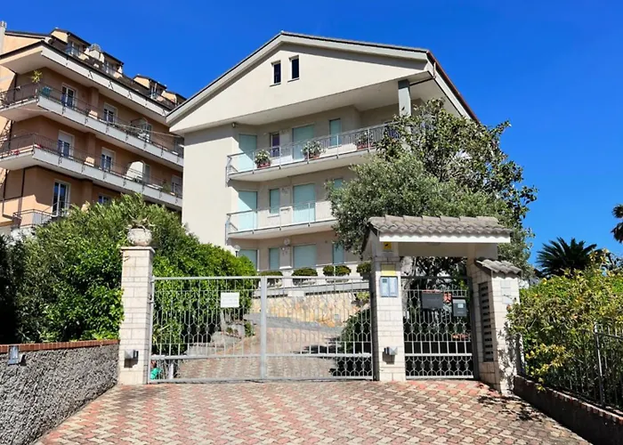 Attico Pietra Ligure 2 Free Parkings & Bike