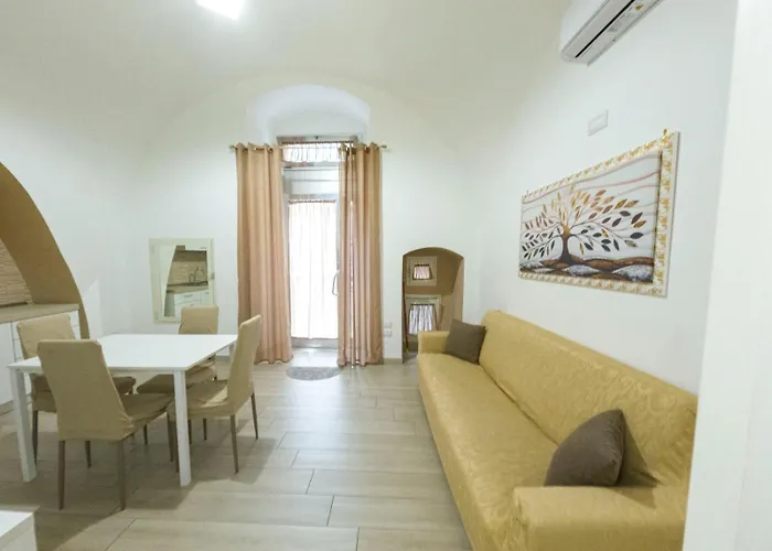 Home Torre Dell' Astrologo