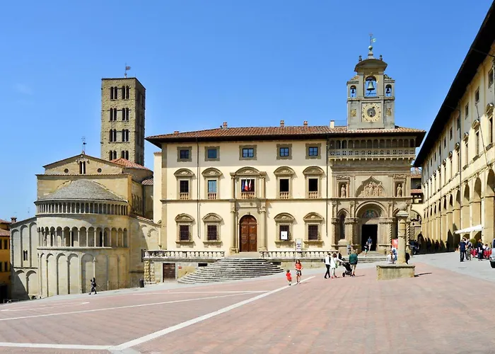 Cozy Home In Monte San Savino With Wifi