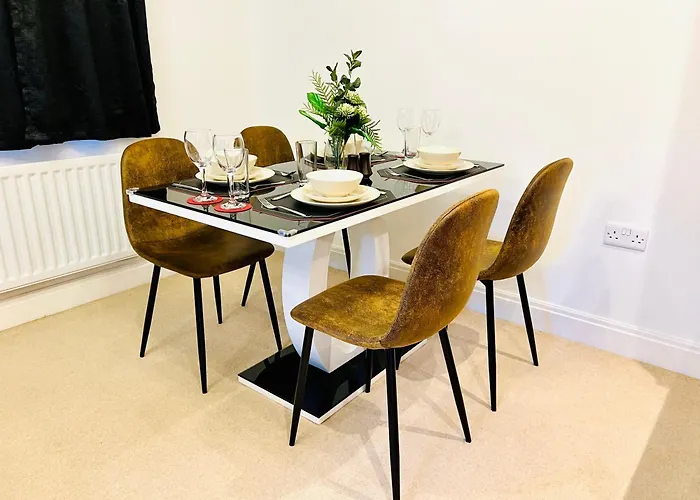 Hereford Stays Apartment 8 With Free Parking & Wifi