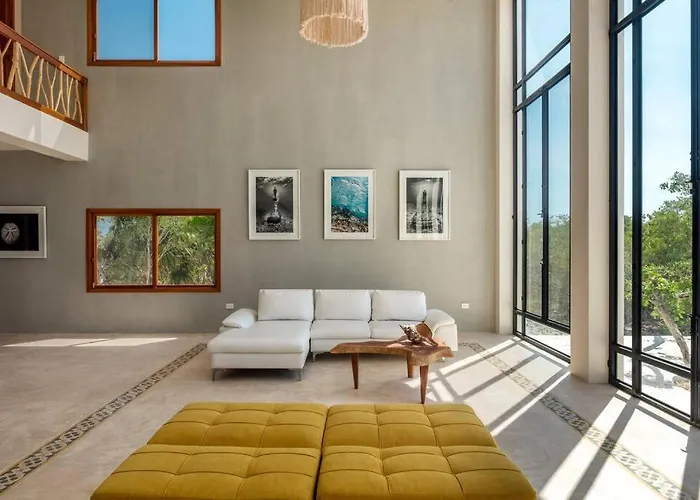 Space Brings Us Closer To Art - Casa Imox