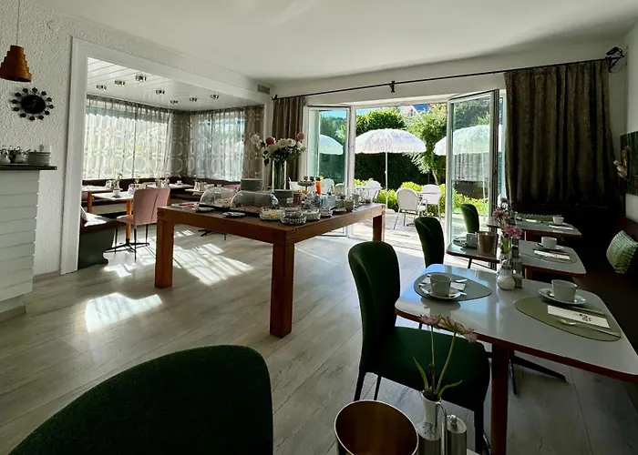 Boutique Hotel Oase, Mit Oder Ohne Fruehstueck Buchbar, Parkplatz Kostenlos