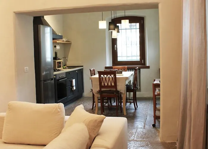 Historic Lakeside Villa W/ Majestic Tre Cime Views