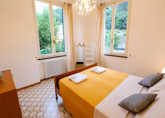 Nico'S Guest House