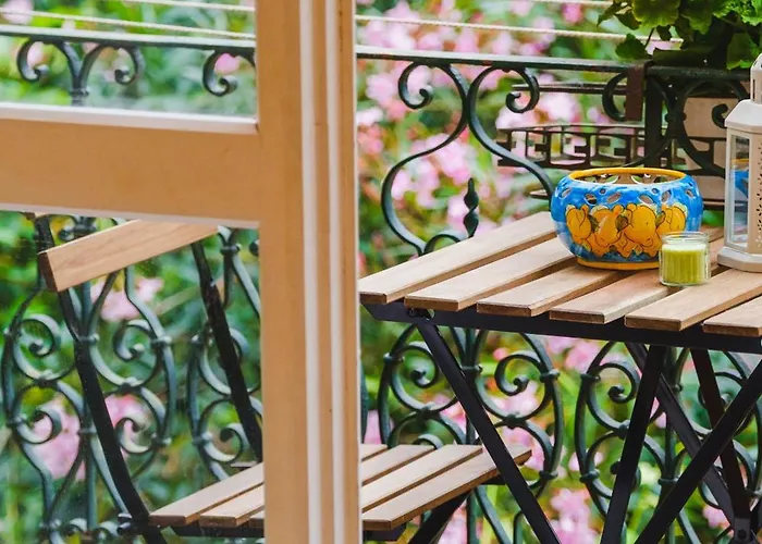 Nico'S Guest House