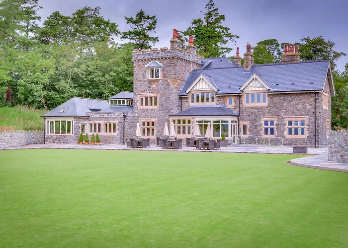 The Manor Boutique Hotel Restaurant And Bar