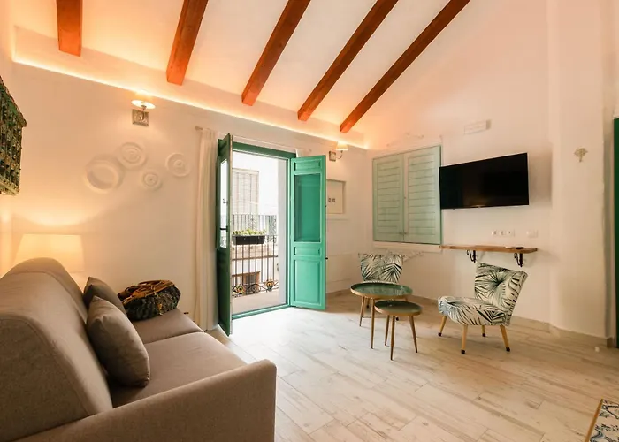 Casa Esmeralda - Luxury Boutique Apartments Old Town