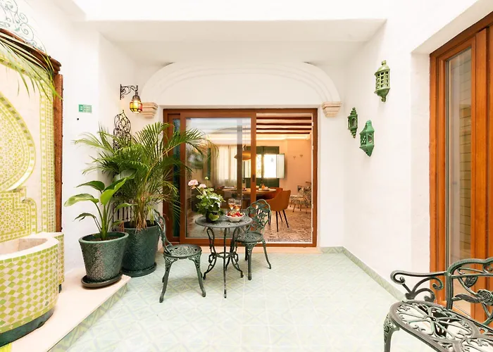 Casa Esmeralda - Luxury Boutique Apartments Old Town