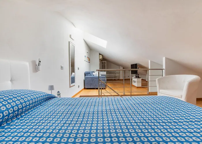 Elena House Apartments
