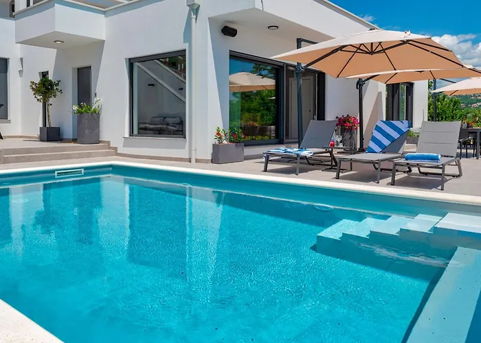 Casa Marta With Pool And Sea View
