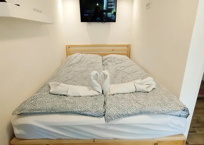 Abakusz Apartmans Free Air Conditioning & Parking