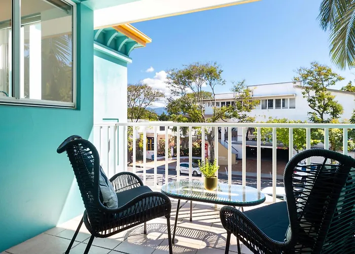Casa Papaya Adults Only Apartment