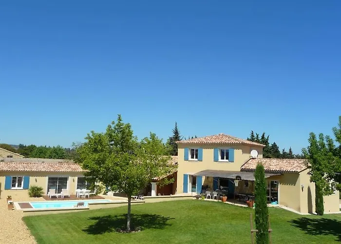 Gite De Charme Avec Piscine Dans Le Luberon