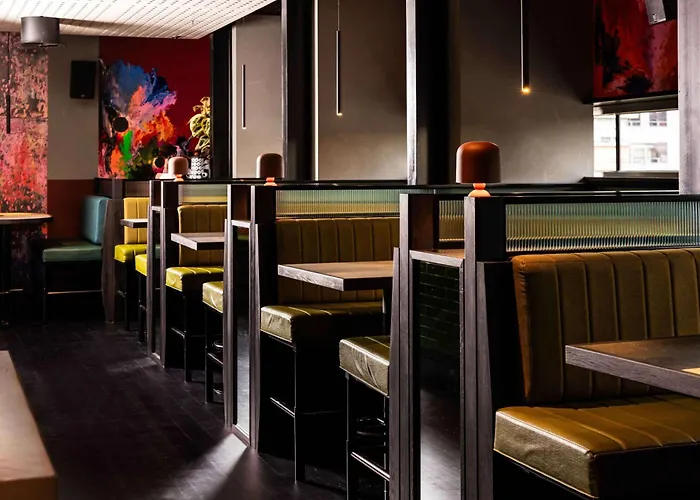 Hotel Qt Melbourne City