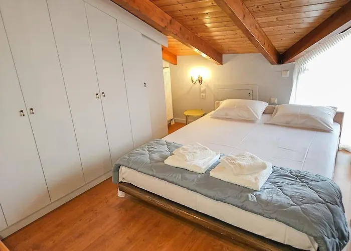 Sunny & Comfy Studio In The Heart Of Preveza