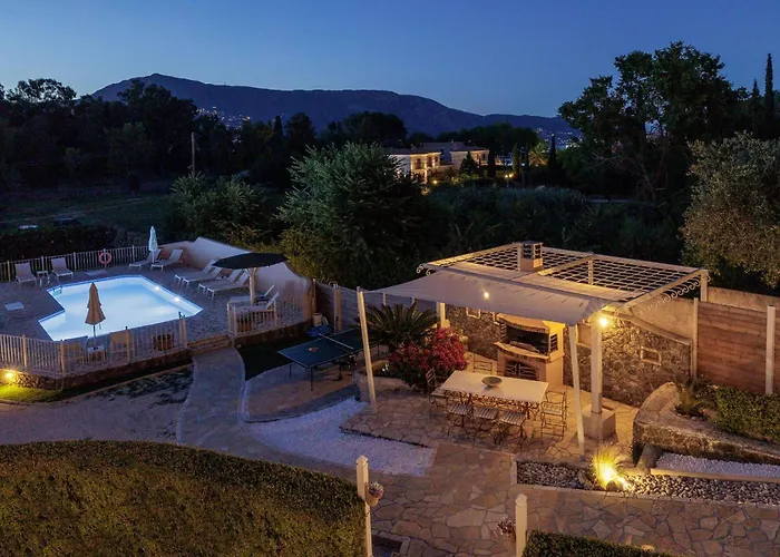 Villa St Nicholas House With Private Heated Pool