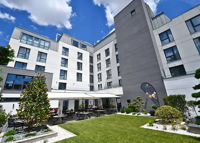 Aniroc Signature Hotel