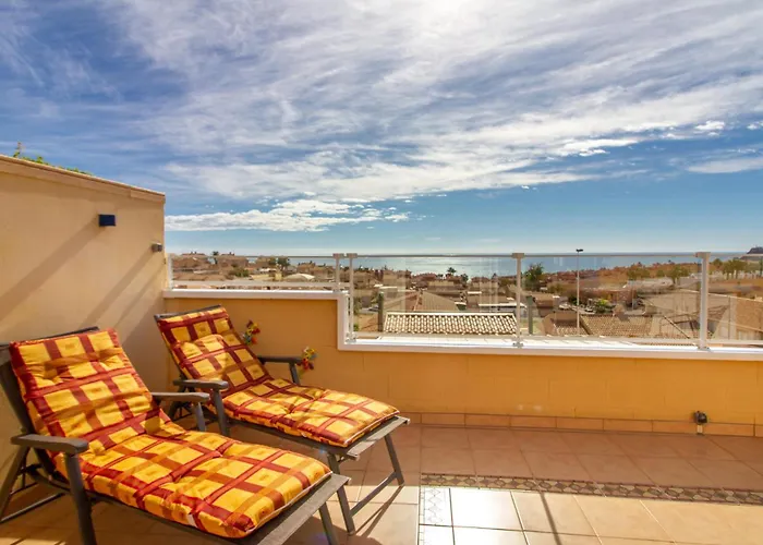 2 Bedroom Stunning Home In Puerto De Mazarron