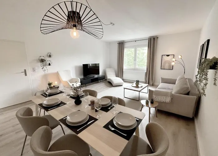 Design Am Rhein I Traumlage Rheinufer I 3Br I Kueche I Oeffentl Parkplaetze I Helloyou Apartments X Bright Collection