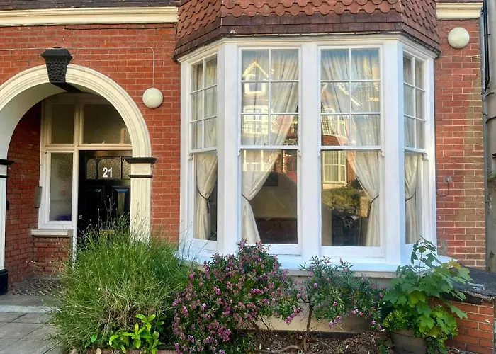 Delightful One Bed Victorian Flat