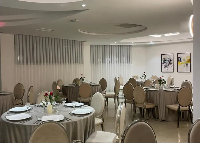 Hotel Fan Sebes