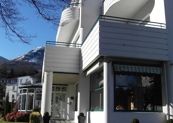 Logis Hotel Le Miramont