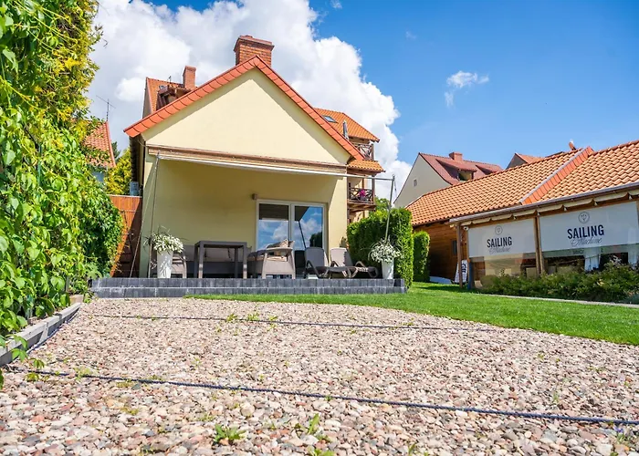 Promenada Apartamenty I Domek Nad Jeziorem