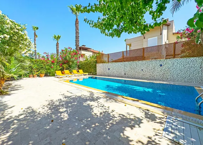 Paradise Town Villa Beldora