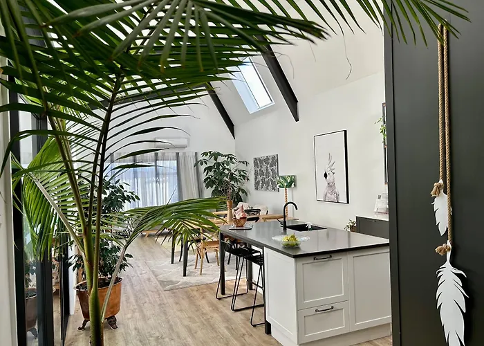 Seaduction Luxury Apartment