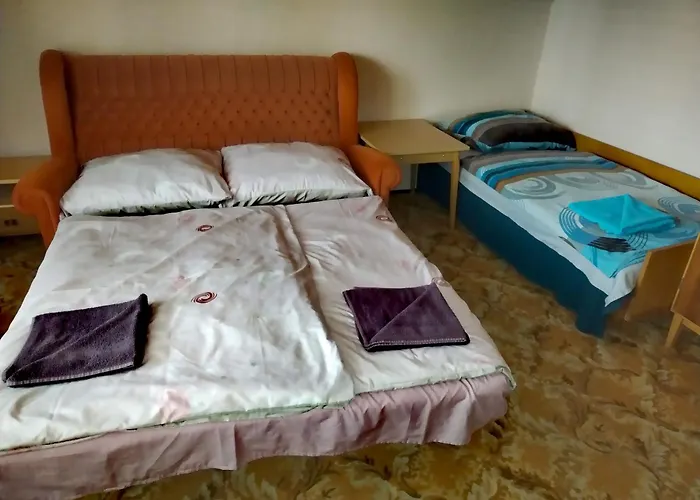 Vadkacsa Apartmanhaz Medencevel