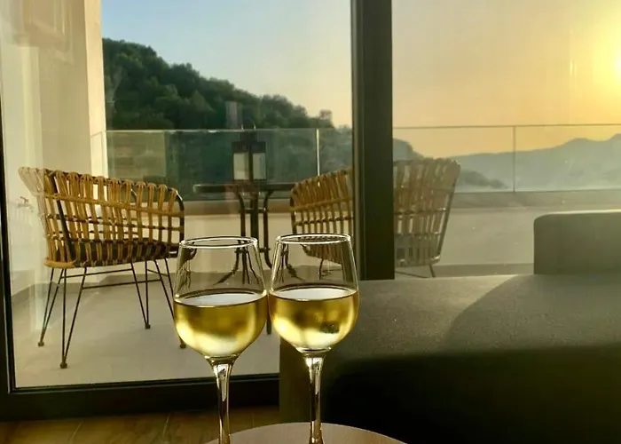 Lefkoparga Luxury Suites