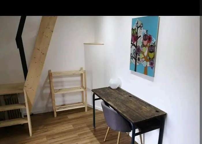 Duplex Refait A Neuf Dans Vieille Batisse