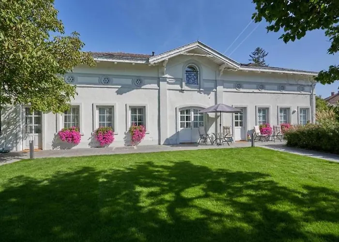 Apartment Mit Gartenblick Und Terrasse