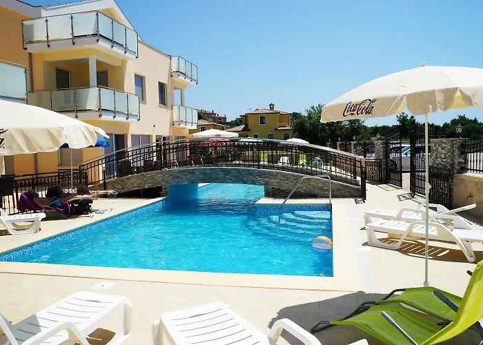 Studio Apartments Funtana With Pool