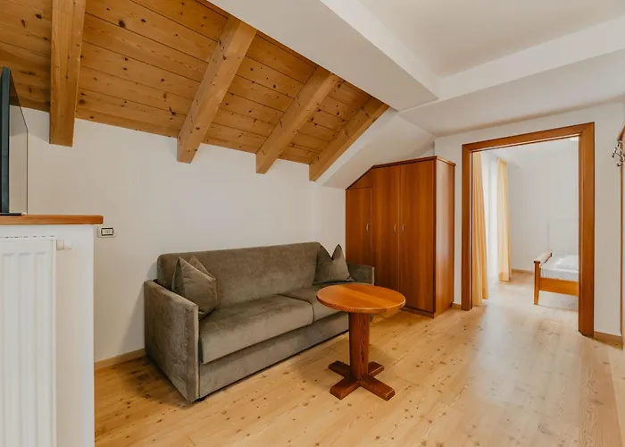 Hotel Garni Planaces