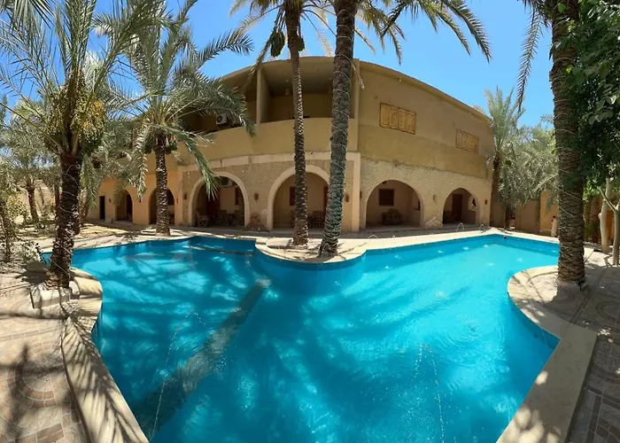 Nour El Waha Hotel