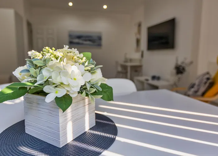 Lytham St Annes Luxury Apartment - No 2 Tides Reach