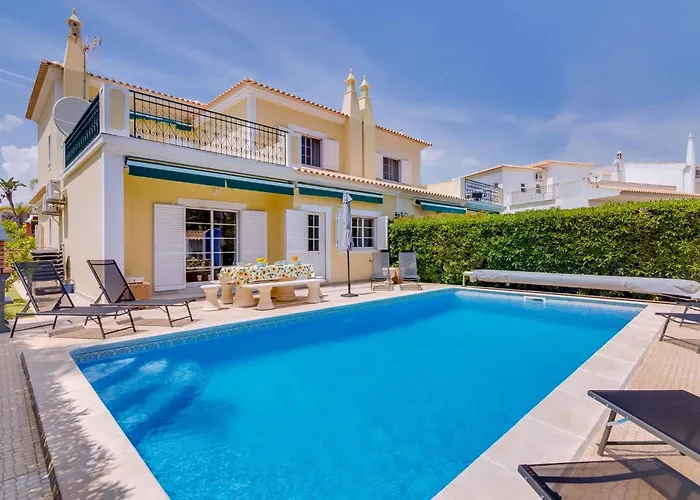 Casa Raha