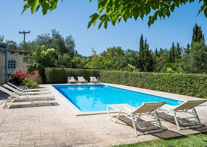 Villa Nefeli With Private Pool By Konnect