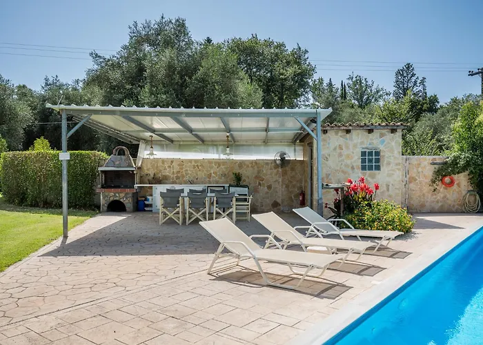 Villa Nefeli With Private Pool By Konnect
