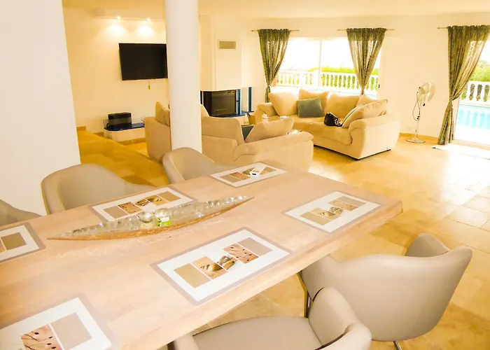 Ferienhaus Lei Sambro, Familienfreundlich, Pool Und Toller Meerblick, Ruhig Gelegen By Riviera Homelife