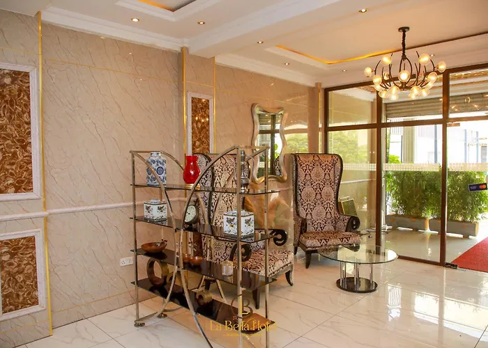 La Beila Hotel Meru