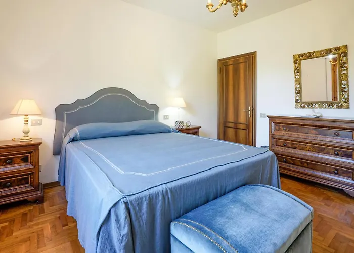 Amazing Apartment In Monteriggioni