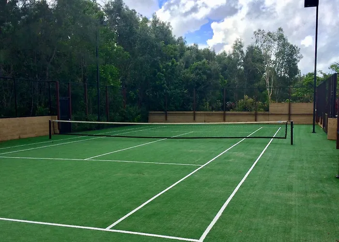 Noosa Bliss - Self Contained, Shared Pool, Tennis, Gym