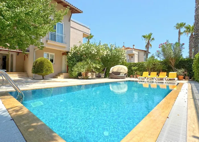 Paradise Town Villa Beldora